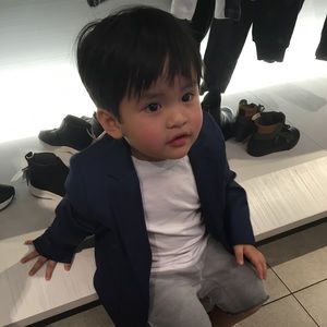 Meet your Posher, Carl